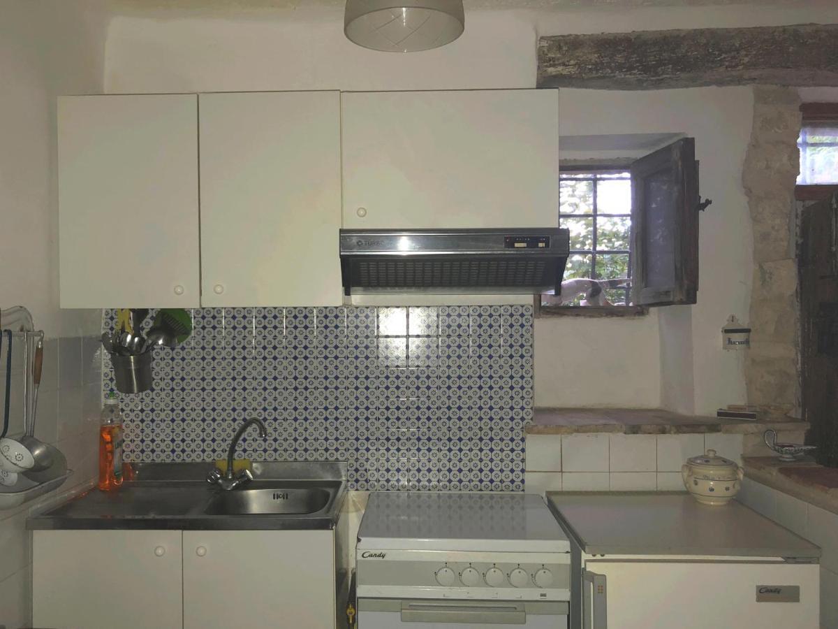 Гостевой дом Ai Limiti • 67 • Stonehouse Palombaro Экстерьер фото